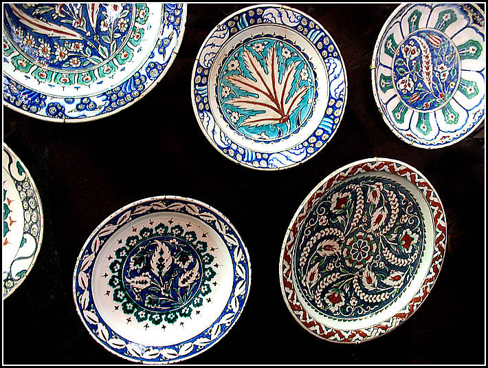 Les ceramiques ottomanes d Iznik - Musee National de la Renaissance (Ecouen)